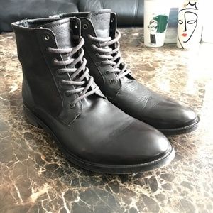 $215 Kurt Geiger Leather/Fabric Lace Up Boots